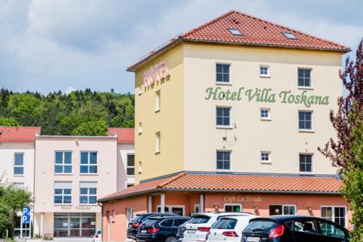 Hotel Villa Toskana Parsberg Buitenkant foto